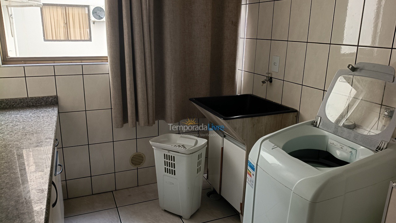 Apartamento para alquiler de vacaciones em Itapema (Meia Praia)