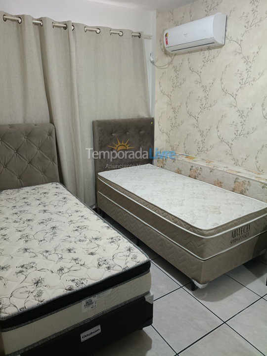 Apartamento para alquiler de vacaciones em Itapema (Meia Praia)