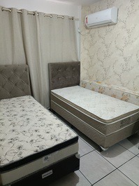 Apartamento medio lado playa al mar
