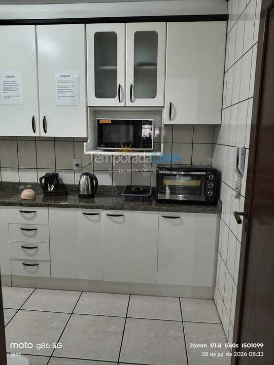 Apartamento para alquiler de vacaciones em Itapema (Meia Praia)