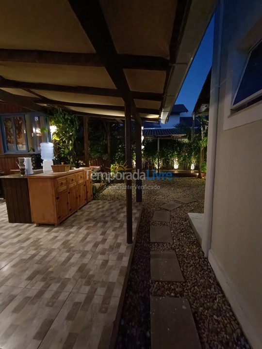 Apartamento para alquiler de vacaciones em Bombinhas (Canto Grande)