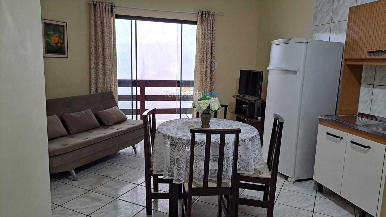Apartamento para alquiler de vacaciones em Bombinhas (Praia de Bombas)
