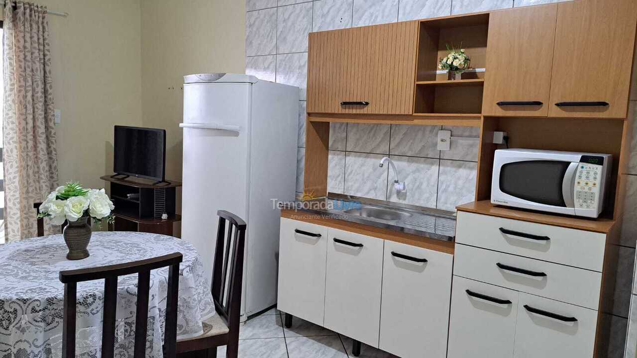 Apartamento para alquiler de vacaciones em Bombinhas (Praia de Bombas)
