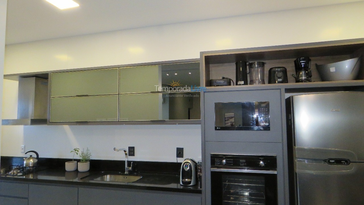Apartamento para aluguel de temporada em Florianopolis (Jurerê)