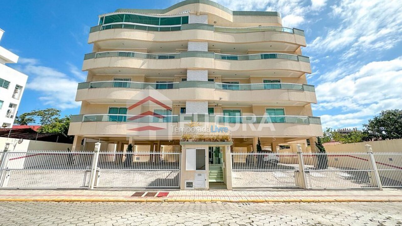 Apartment for vacation rental in Bombinhas (Praia de Bombas)