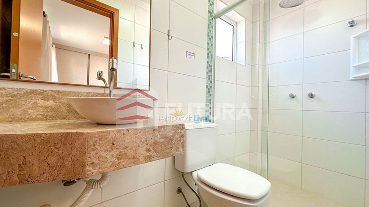 Apartment for vacation rental in Bombinhas (Praia de Bombas)
