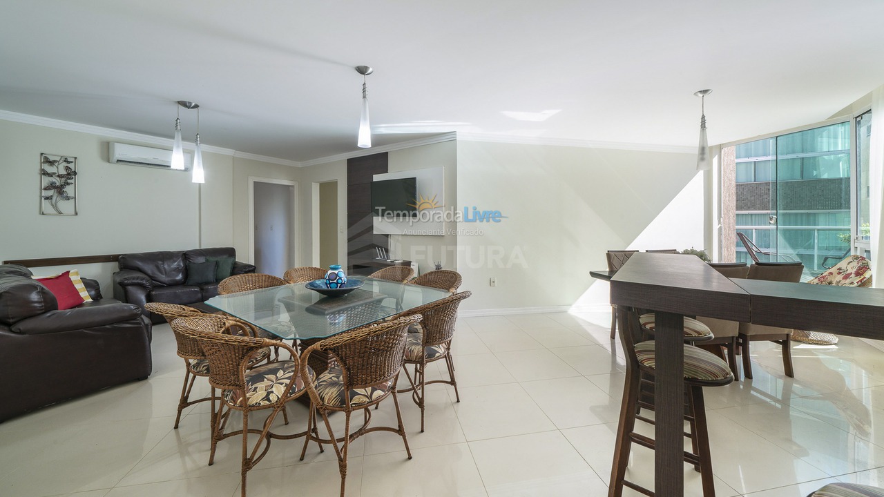 Apartamento para alquiler de vacaciones em Bombinhas (Praia de Bombas)