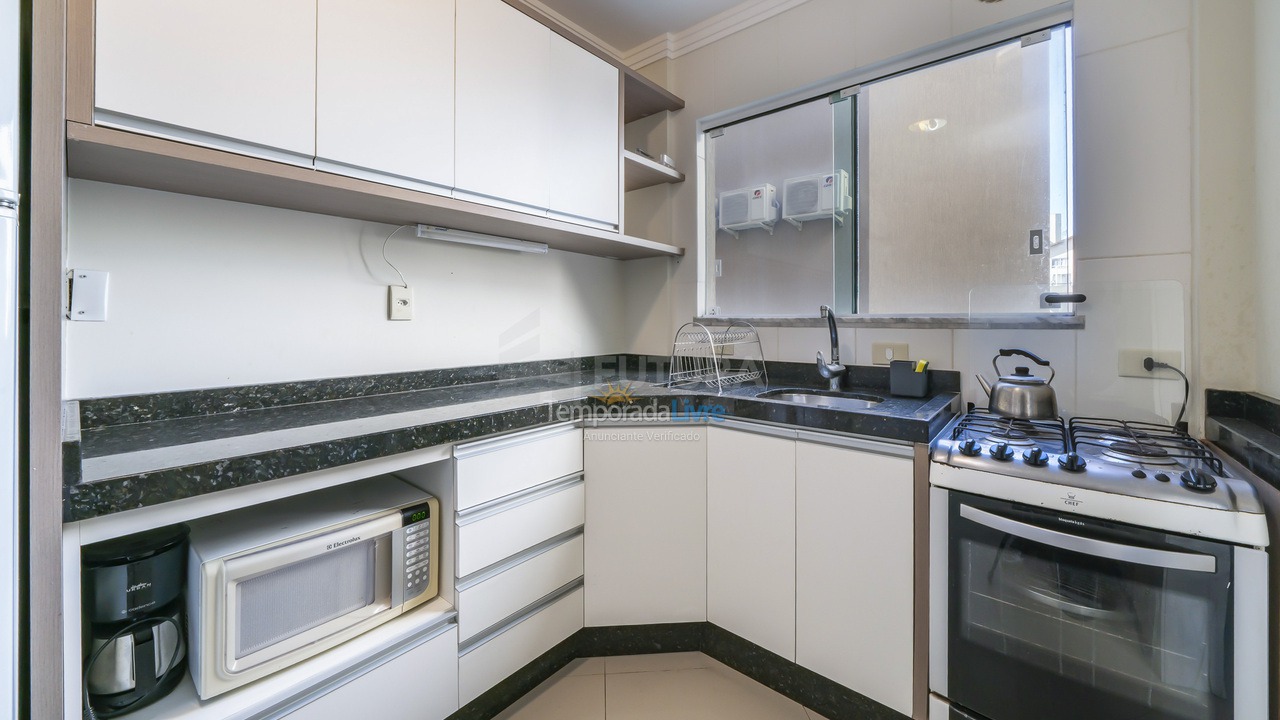 Apartamento para alquiler de vacaciones em Bombinhas (Praia de Bombas)