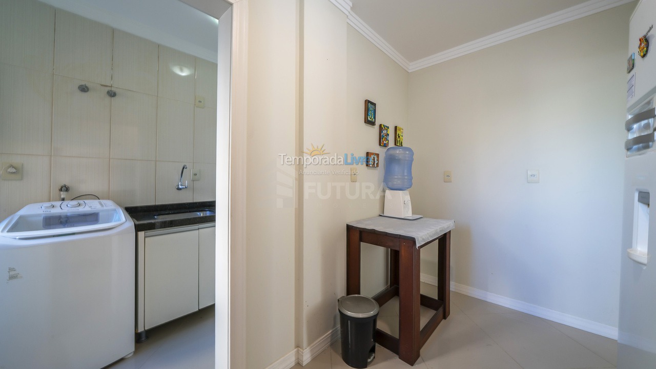 Apartamento para alquiler de vacaciones em Bombinhas (Praia de Bombas)