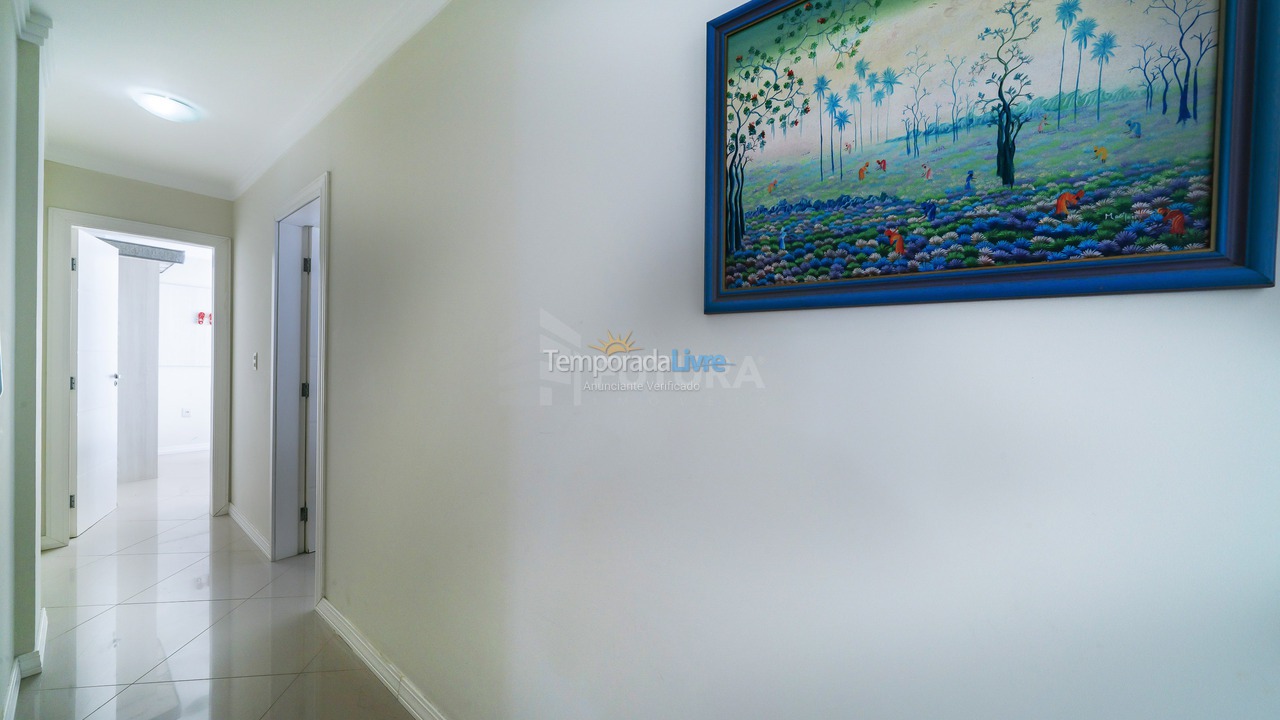 Apartamento para alquiler de vacaciones em Bombinhas (Praia de Bombas)