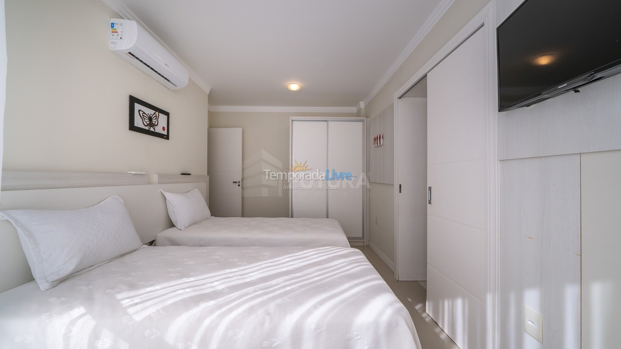Apartamento para alquiler de vacaciones em Bombinhas (Praia de Bombas)