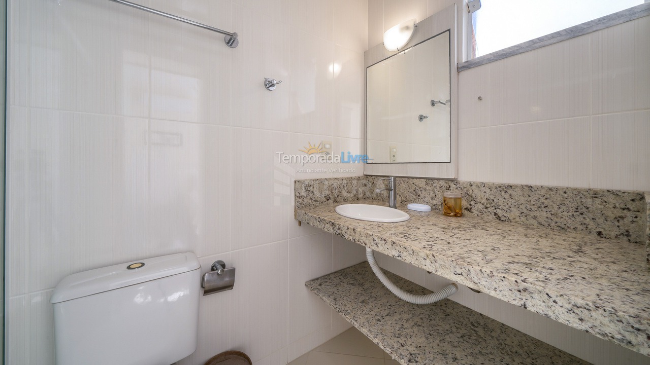 Apartamento para alquiler de vacaciones em Bombinhas (Praia de Bombas)