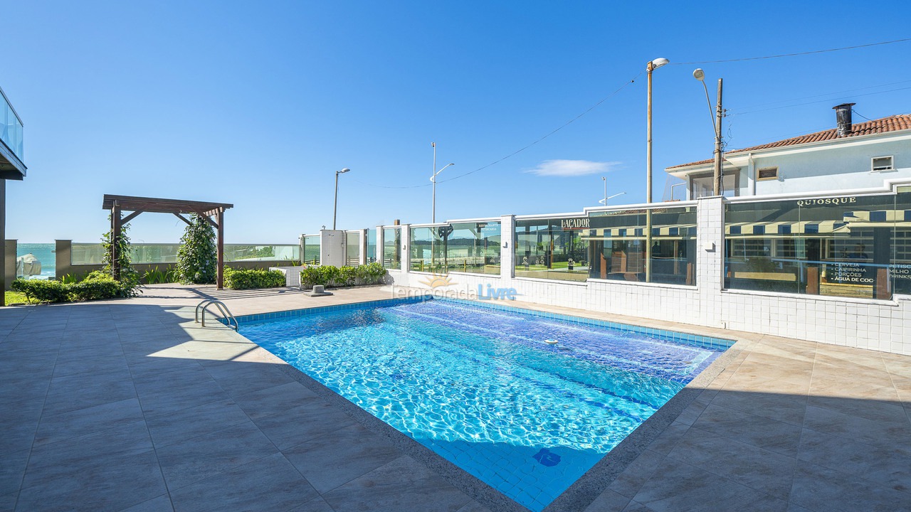 Apartamento para alquiler de vacaciones em Bombinhas (Praia de Bombas)