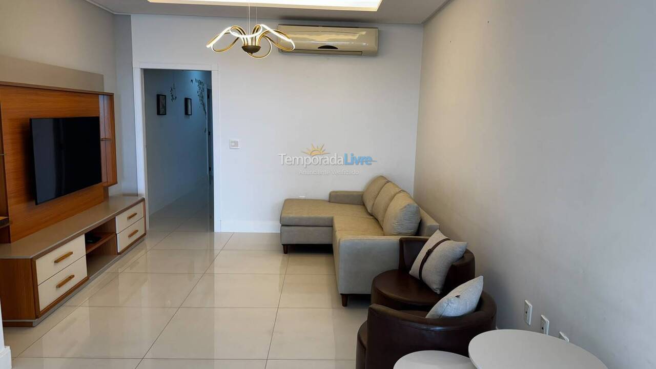 Apartamento para aluguel de temporada em Itapema (Meia Praia)