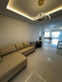 Apartamento Exclusivo com 4 Suítes