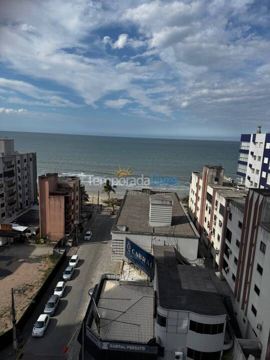 Apartamento para aluguel de temporada em Itapema (Meia Praia)