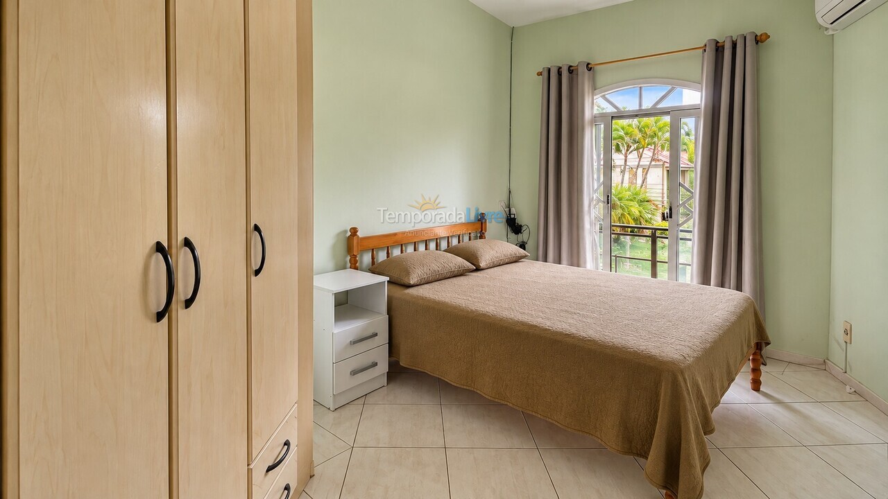 House for vacation rental in Bombinhas (Praia de Bombas)