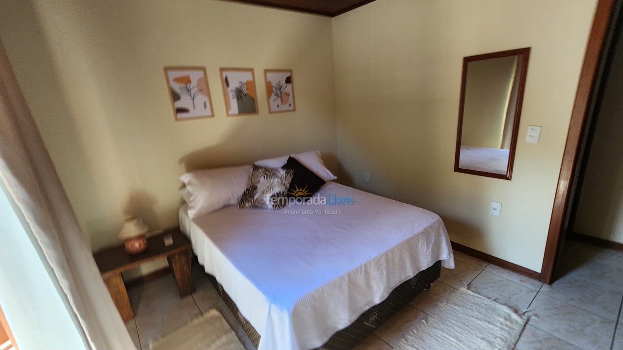 Casa para alquiler de vacaciones em Palhoça (Guarda do Embaú)