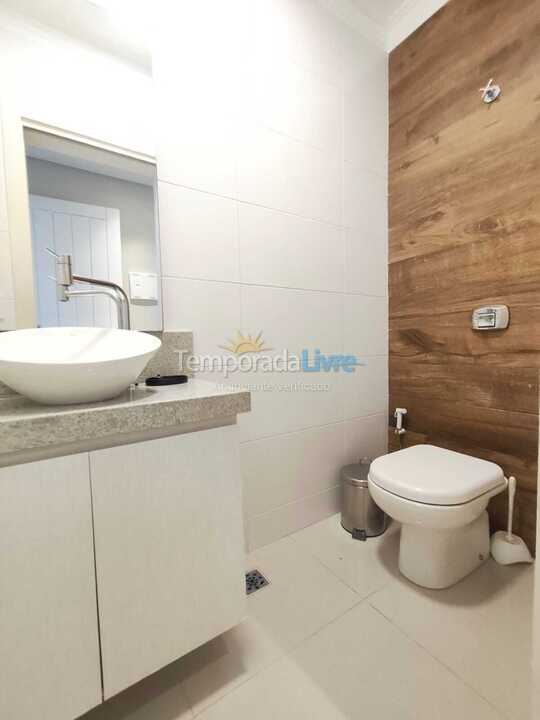 Apartamento para aluguel de temporada em Florianopolis (Canasvieiras)