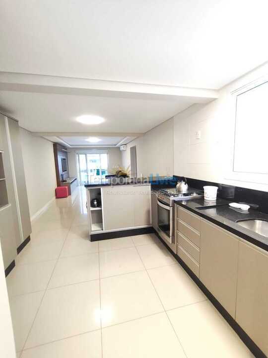 Apartamento para aluguel de temporada em Florianopolis (Canasvieiras)