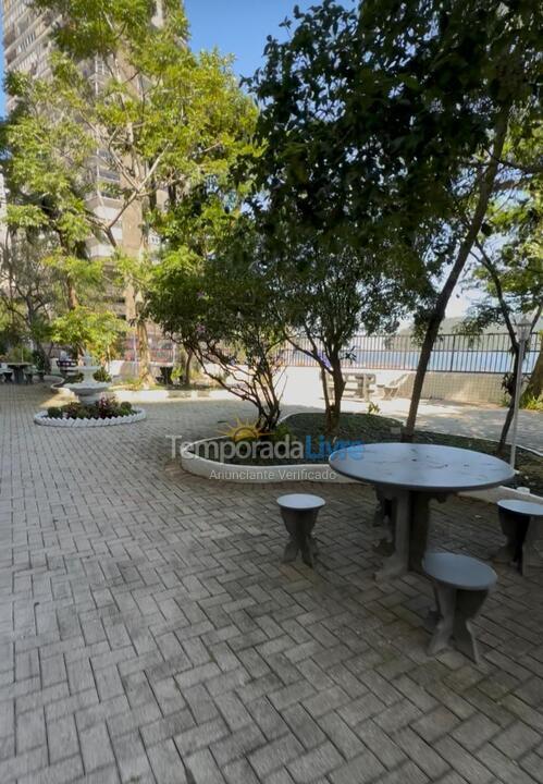 Apartamento para alquiler de vacaciones em São Vicente (Praia dos Milionários)