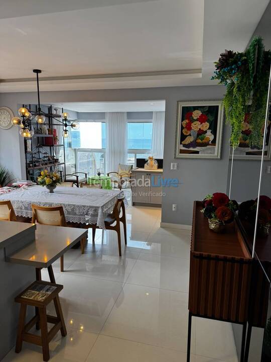 Apartamento para alquiler de vacaciones em Itapema (Meia Praia)