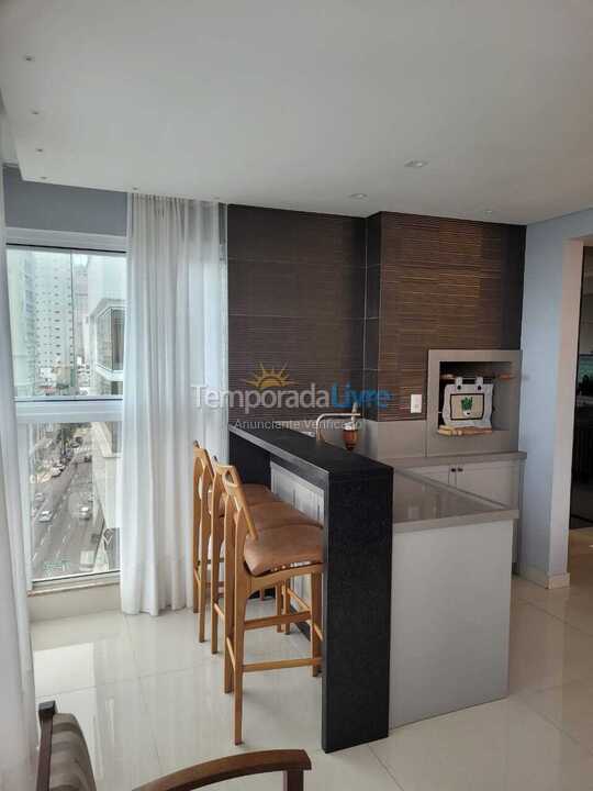 Apartamento para alquiler de vacaciones em Itapema (Meia Praia)