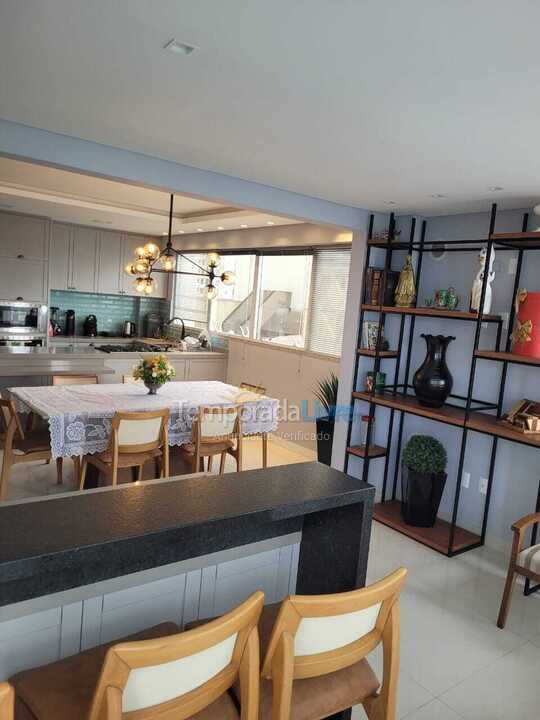 Apartamento para alquiler de vacaciones em Itapema (Meia Praia)