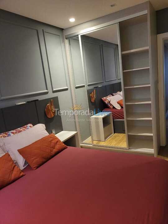 Apartamento para alquiler de vacaciones em Itapema (Meia Praia)