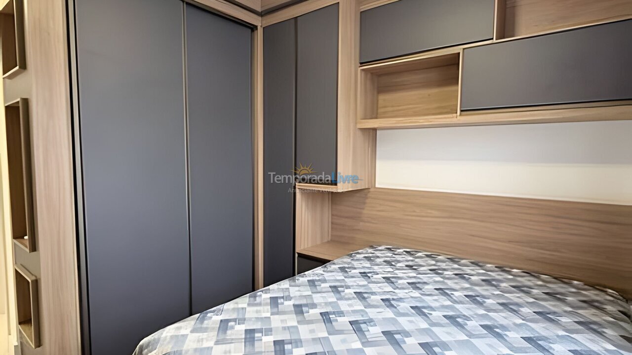 Apartamento para aluguel de temporada em Bombinhas (Praia de Bombas)