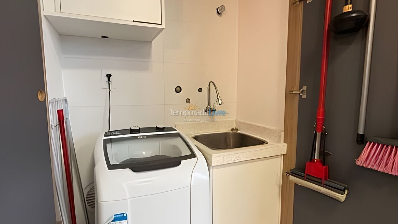 Apartamento para aluguel de temporada em Bombinhas (Praia de Bombas)