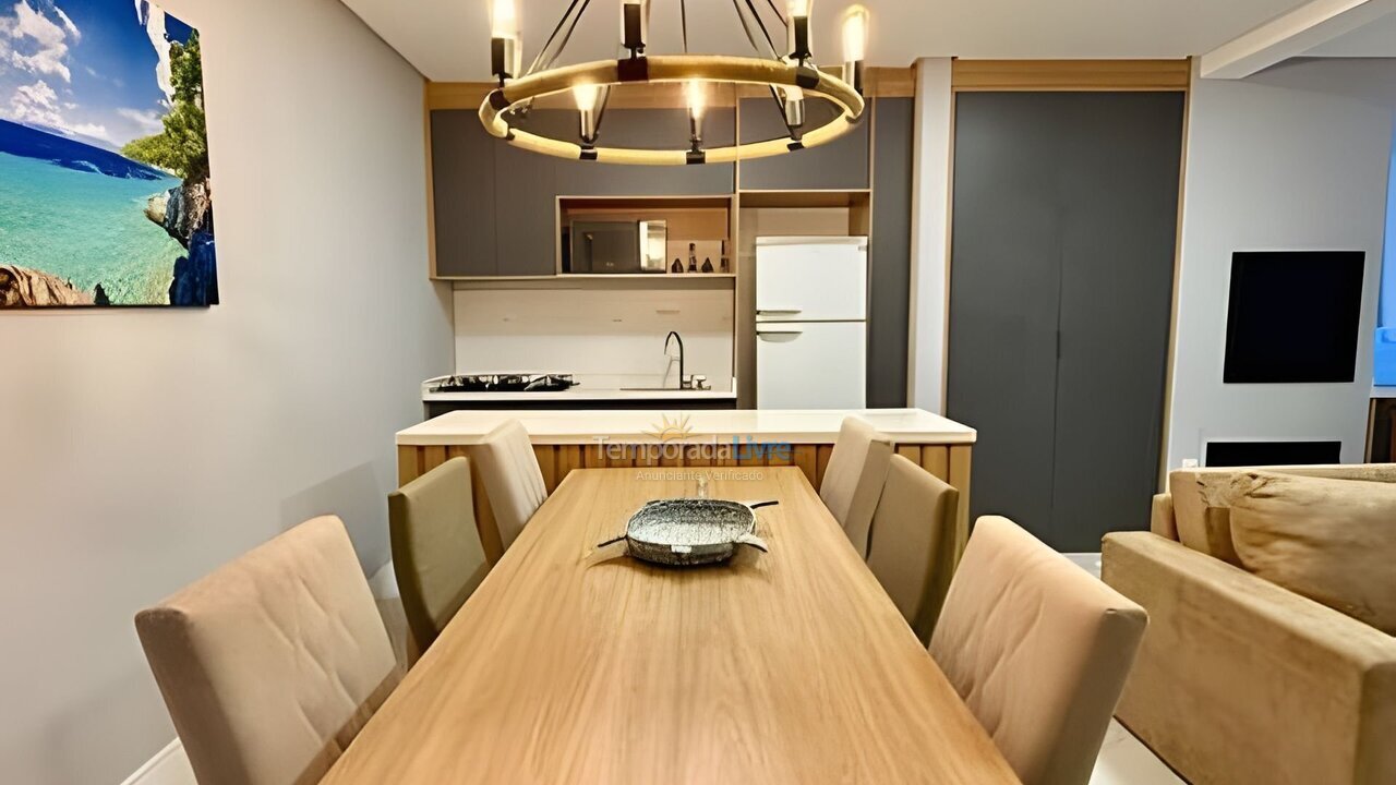 Apartamento para aluguel de temporada em Bombinhas (Praia de Bombas)