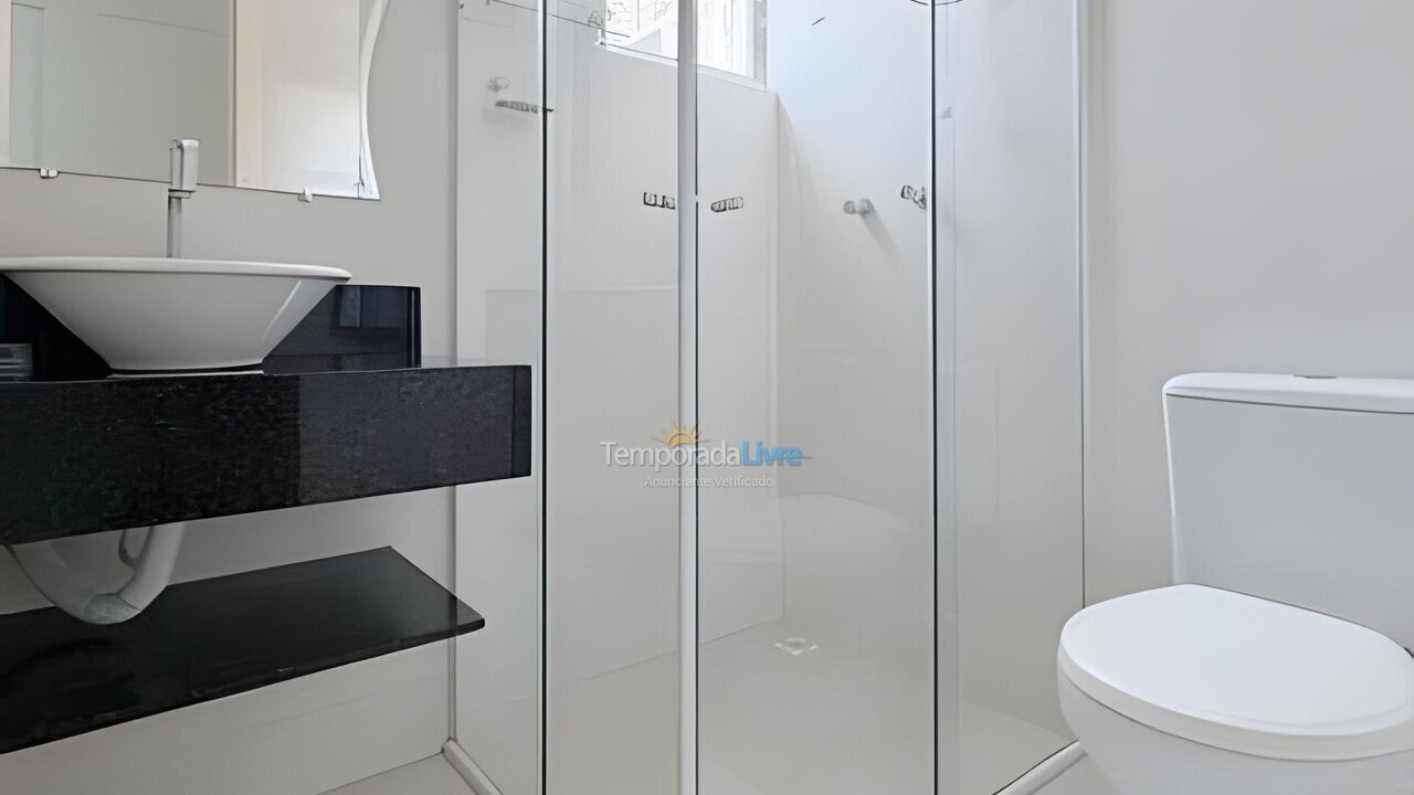 Apartamento para alquiler de vacaciones em Bombinhas (Praia de Bombas)