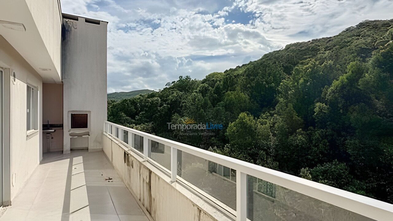 Apartment for vacation rental in Bombinhas (Praia de Bombas)