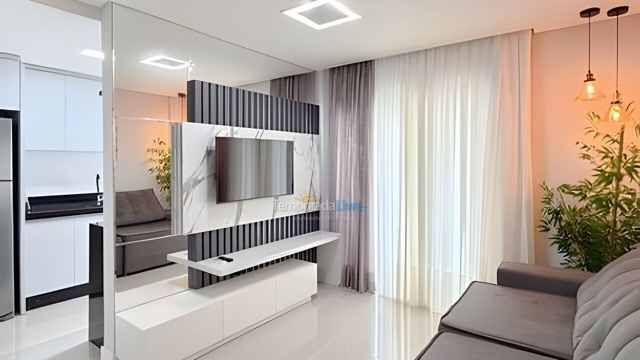 Apartamento para aluguel de temporada em Bombinhas (Canto Grande)