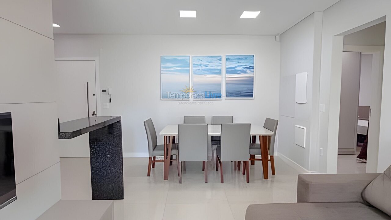 Apartment for vacation rental in Bombinhas (Mariscal)