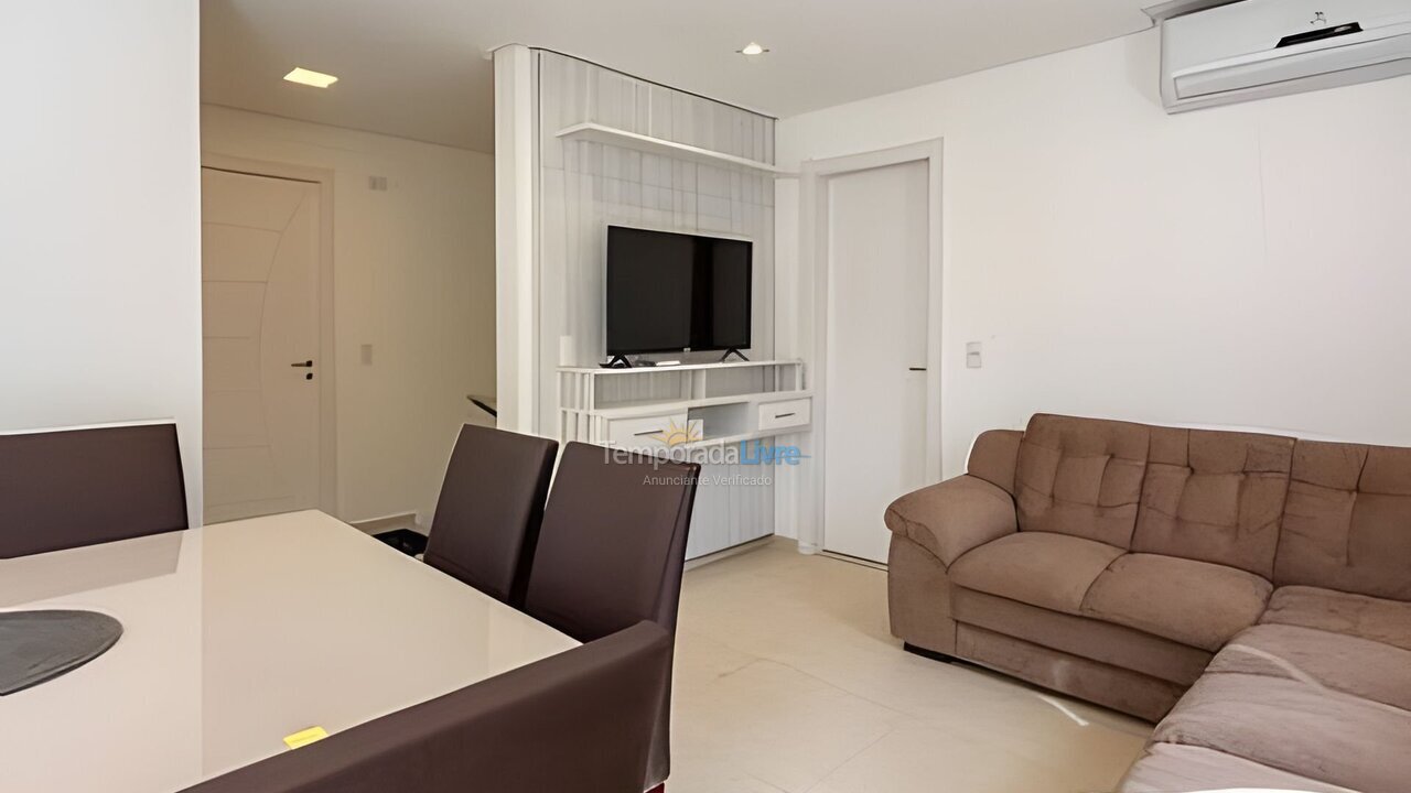 Apartment for vacation rental in Bombinhas (Praia de Bombas)
