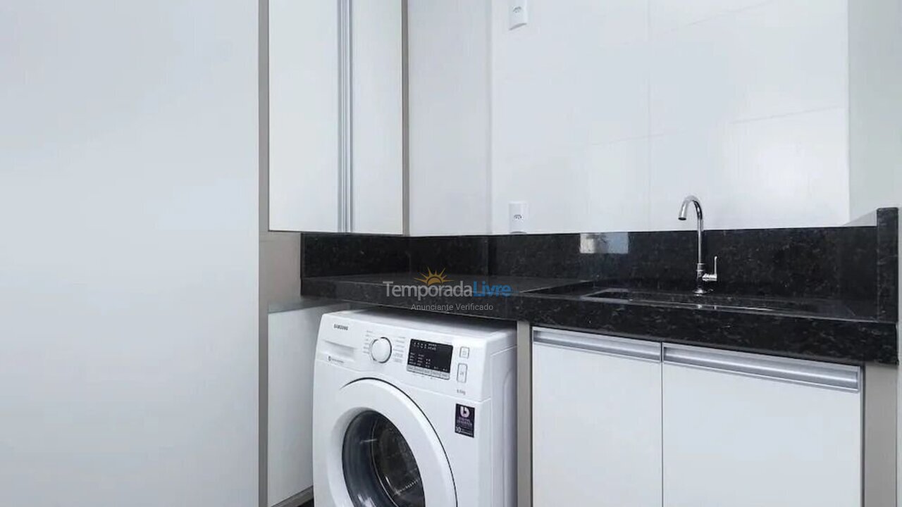 Apartment for vacation rental in Bombinhas (Mariscal)