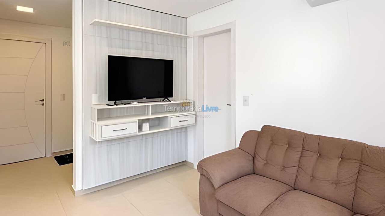 Apartment for vacation rental in Bombinhas (Praia de Bombas)