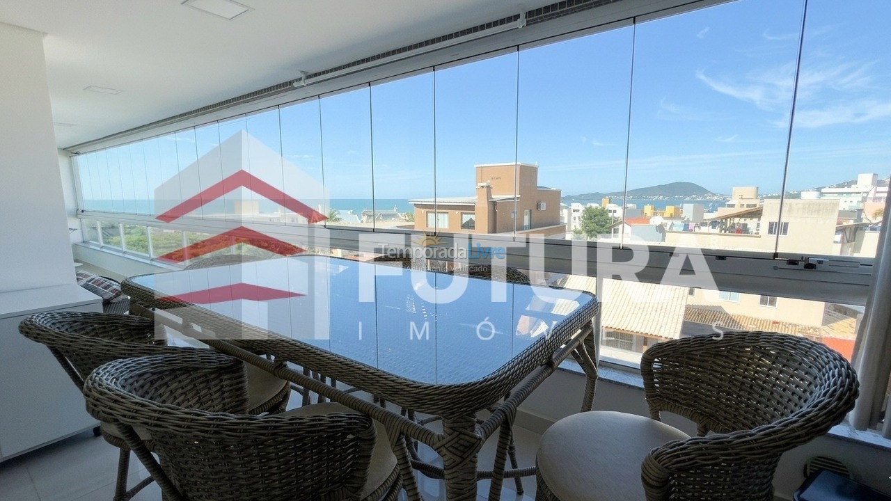 Apartment for vacation rental in Bombinhas (Praia de Bombas)