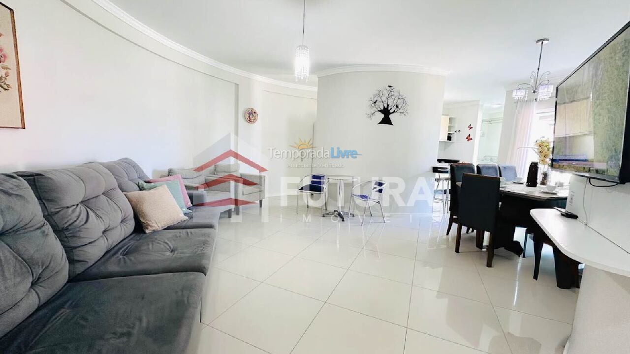 Apartment for vacation rental in Bombinhas (Praia de Bombas)