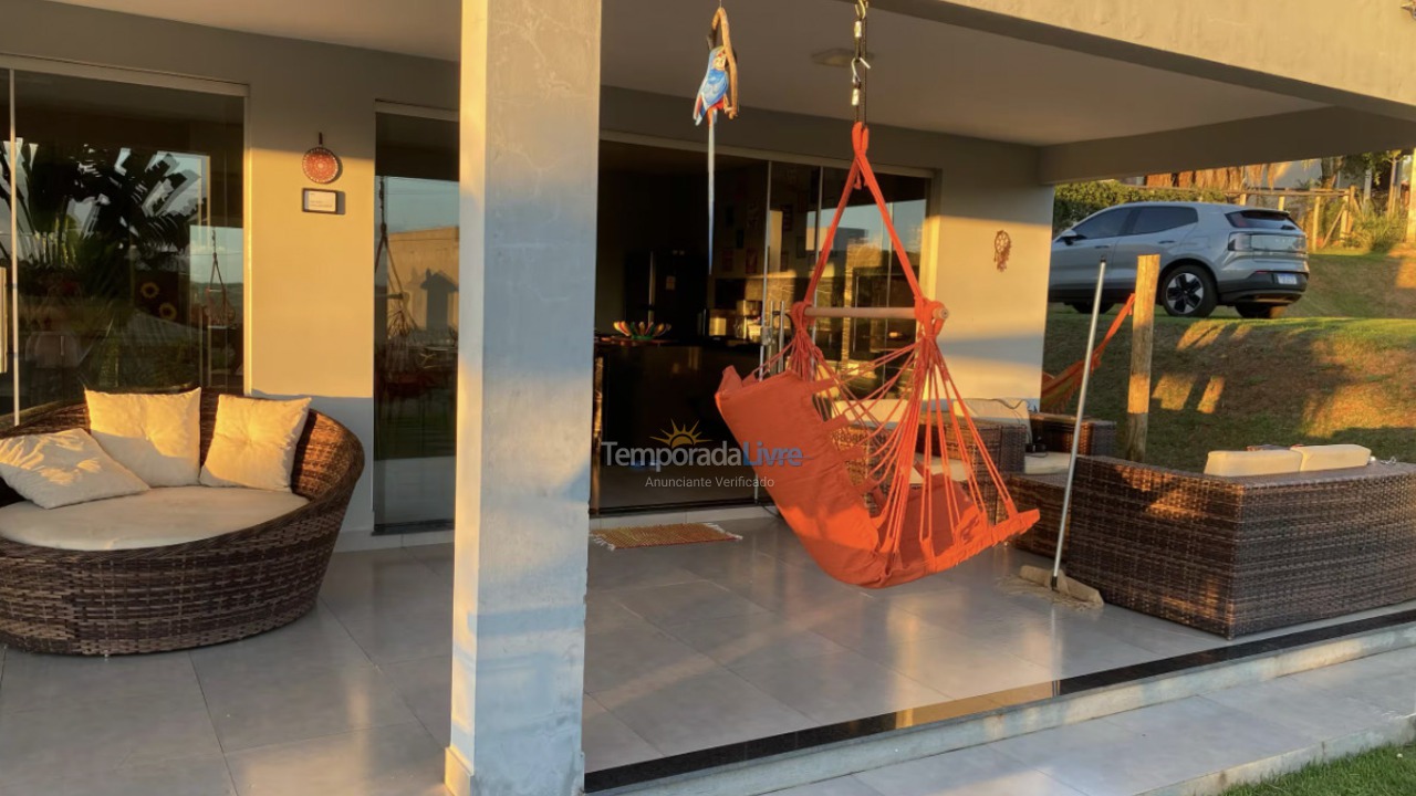 Casa para aluguel de temporada em Jaboticatubas (Condomínio Recanto das Araras)