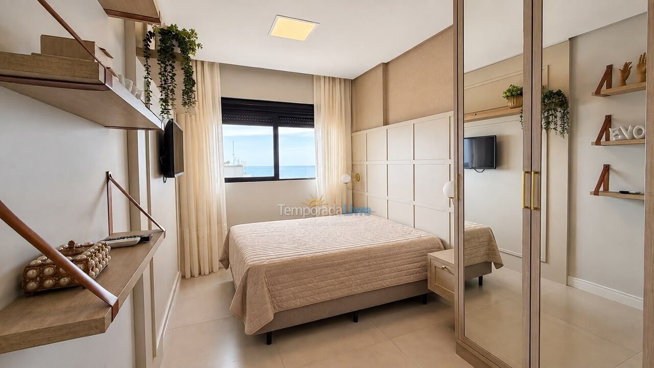 Apartment for vacation rental in Bombinhas (Praia de Bombas)