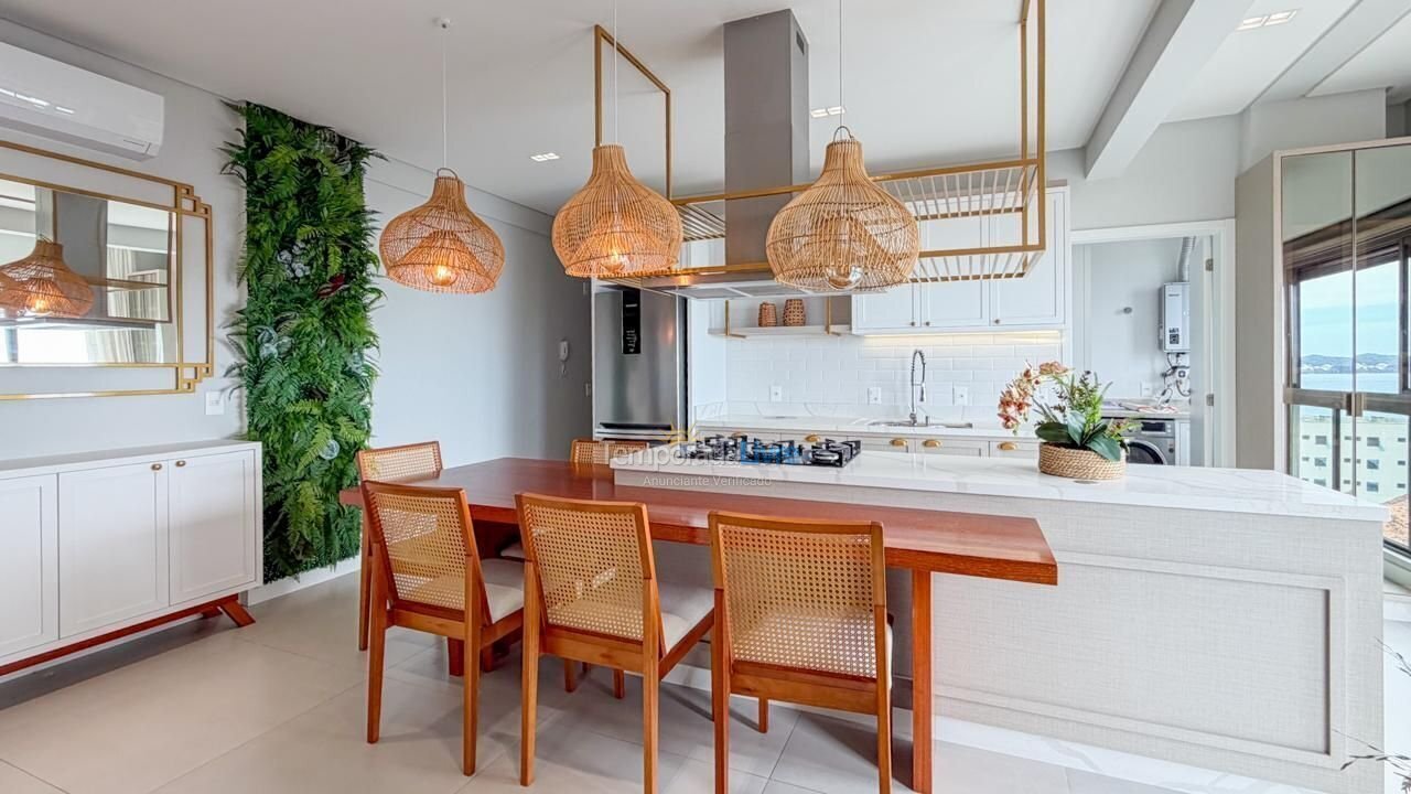 Apartment for vacation rental in Bombinhas (Praia de Bombas)