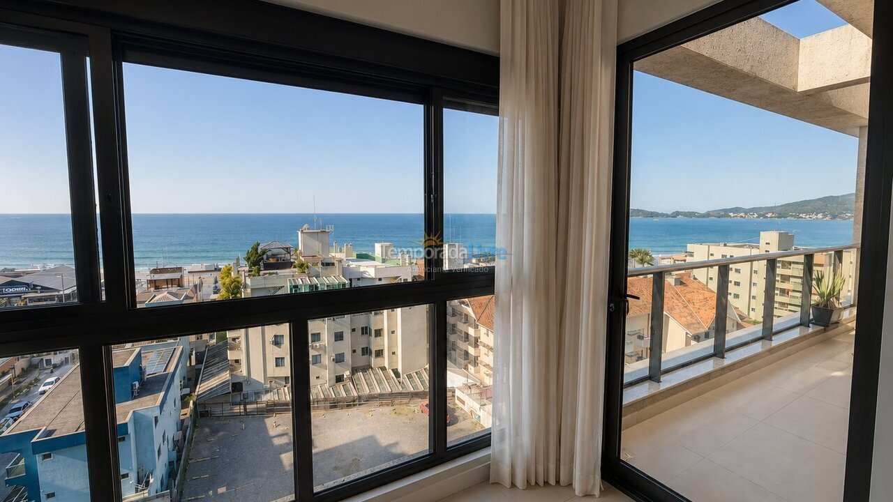 Apartment for vacation rental in Bombinhas (Praia de Bombas)