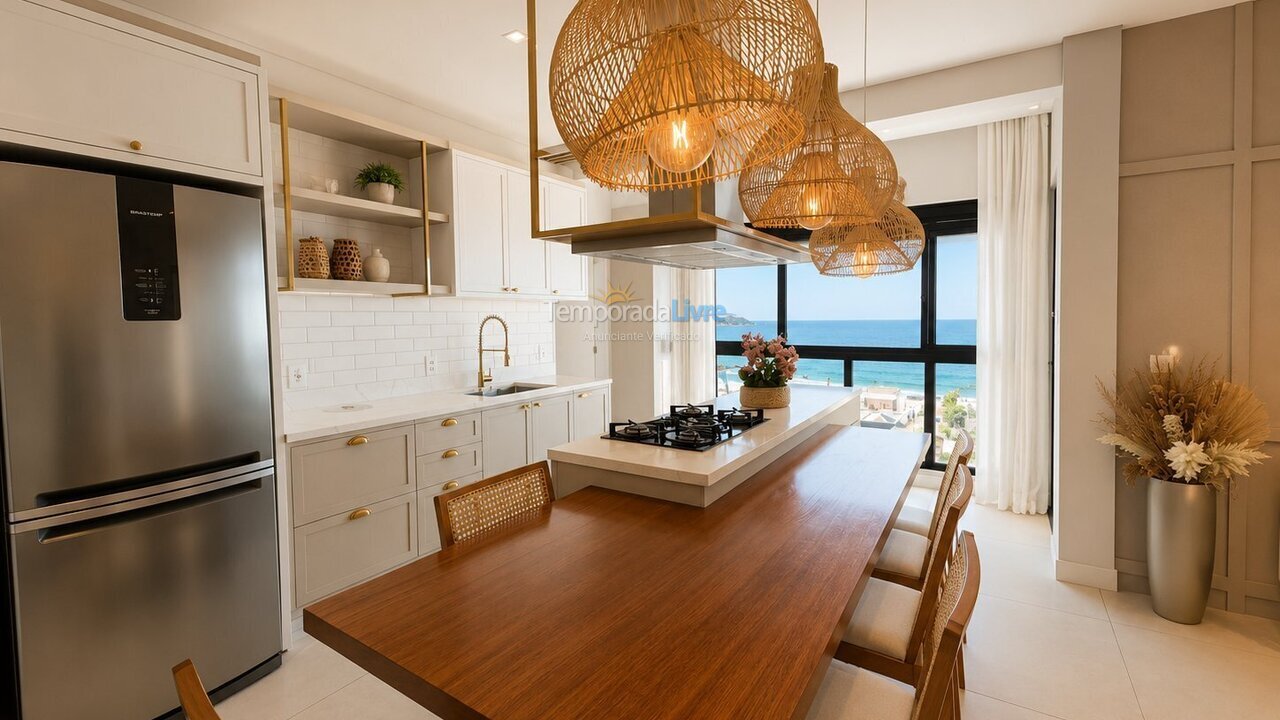 Apartment for vacation rental in Bombinhas (Praia de Bombas)