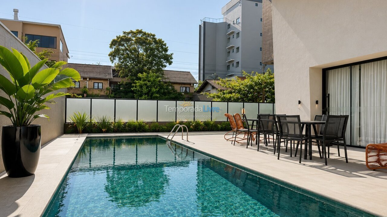 Apartment for vacation rental in Bombinhas (Praia de Bombas)