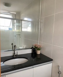 APTO confortável com varanda e vista na Pampulha BH