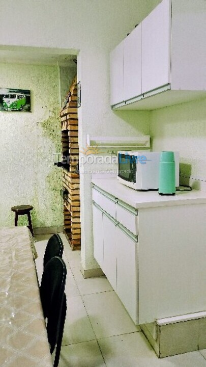 Casa para aluguel de temporada em Praia Grande (Praia do Caiçara)