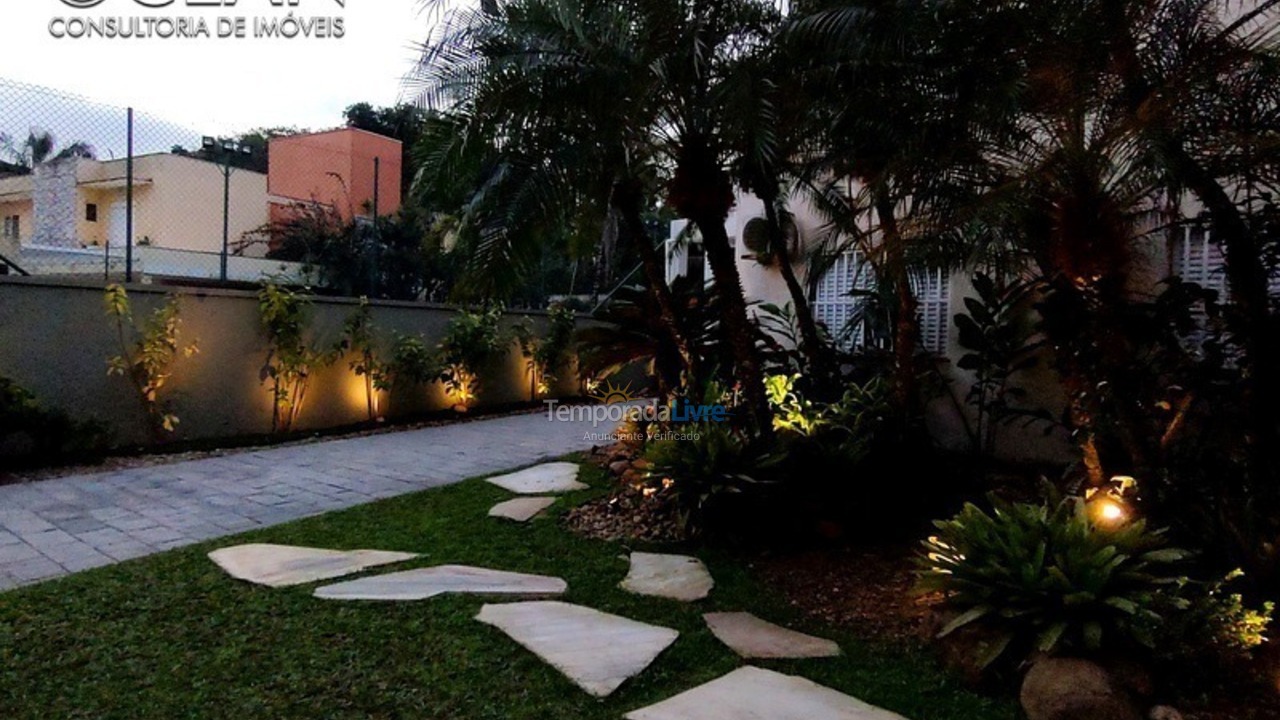 Casa para alquiler de vacaciones em Bertioga (Riviera de São Lourenço)
